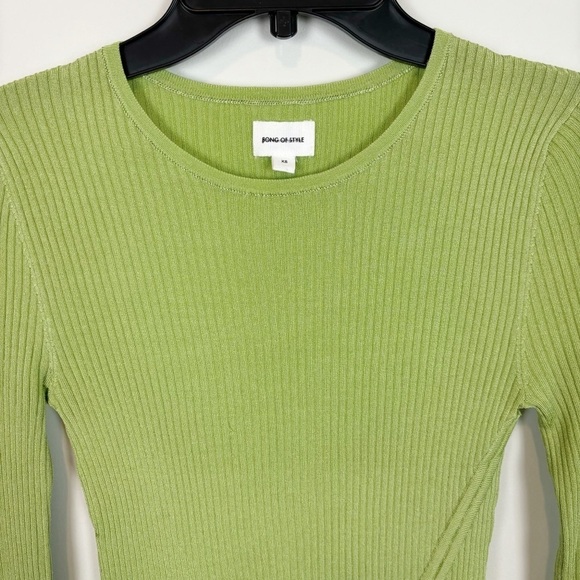 Song of Style Mick Sweater in Green Size XS - Picture 3 of 13